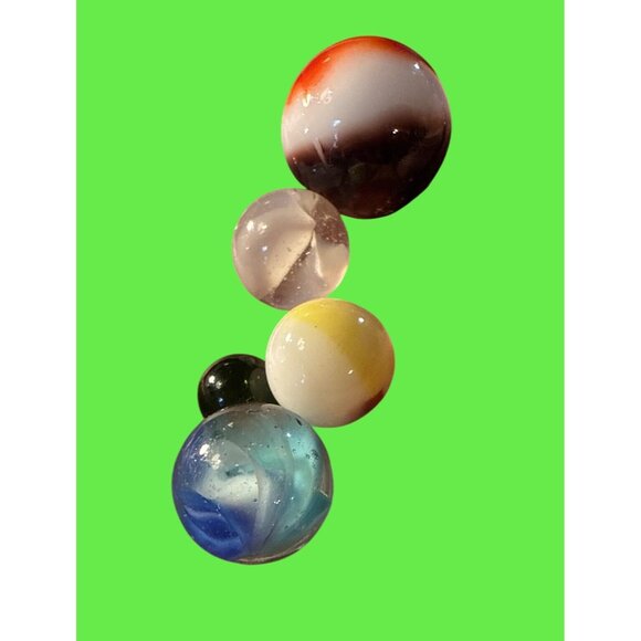 Vintage Glass Marble Set Of 5 With Swirled & Translucent Designs For Collectors - Picture 8 of 8